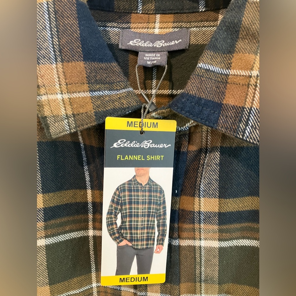 Eddie Bauer NWT Rosin Loden plaid flannel size Medium